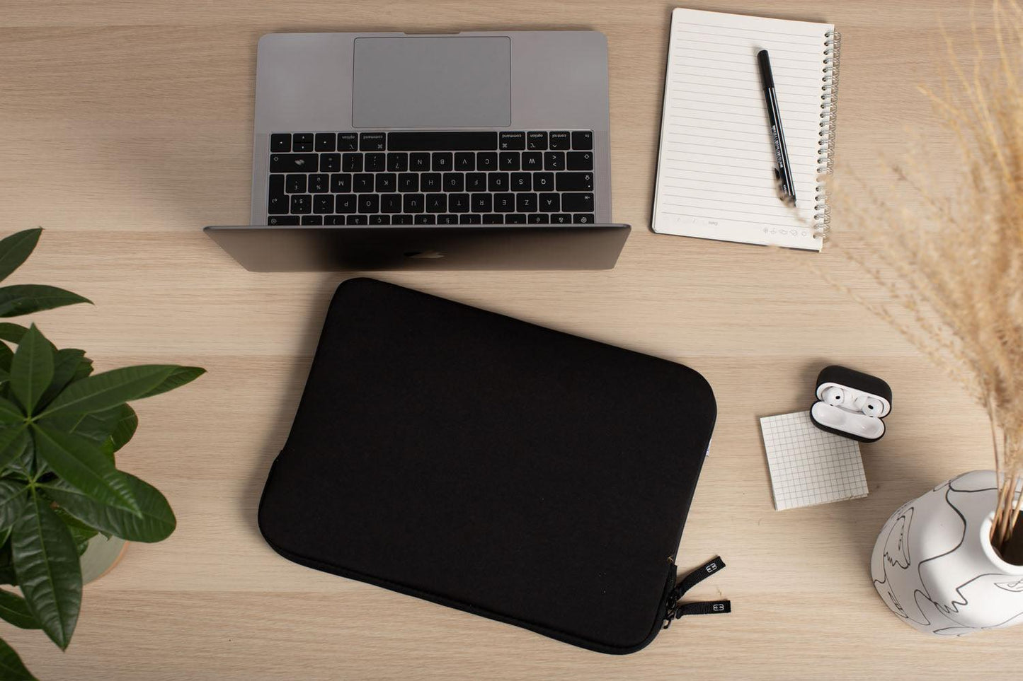 Housse ²Life pour MacBook Air/Pro 13″ - Noir